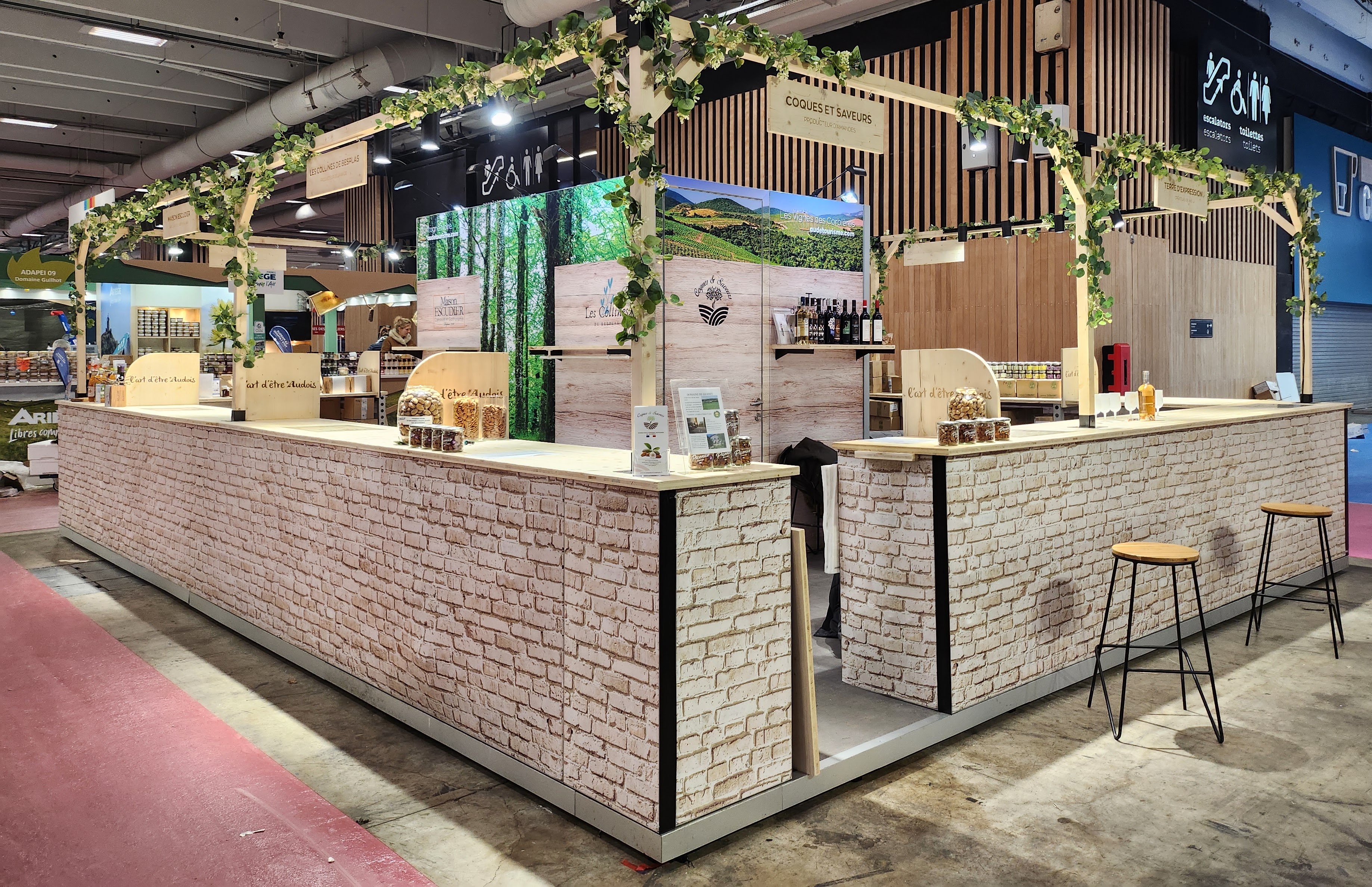 Stand du département de l'Aude au Salon International de l'Agriculture (SIA) de Paris en 2024.