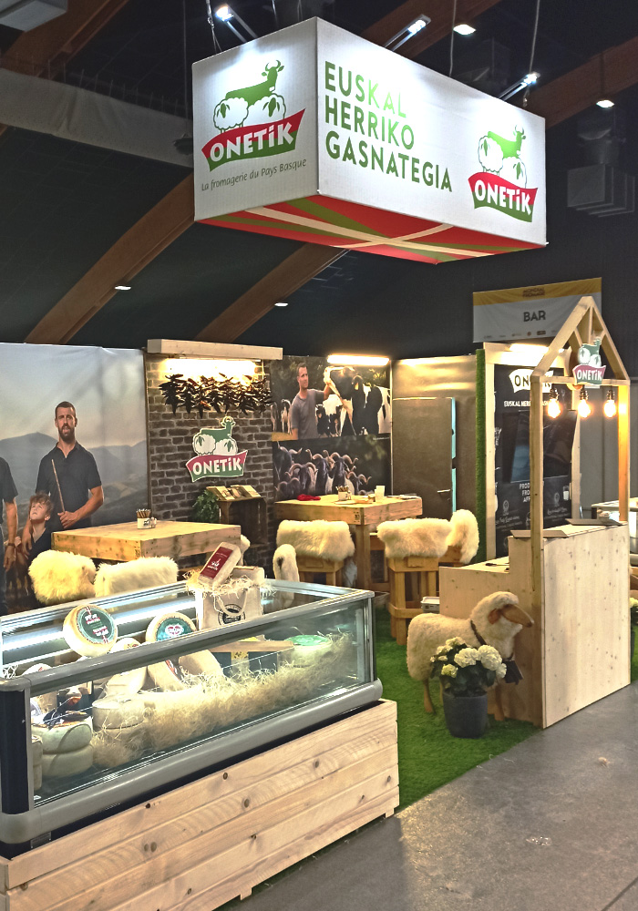 Photo du stand d'Onetik au Mondial du Fromage à Tours