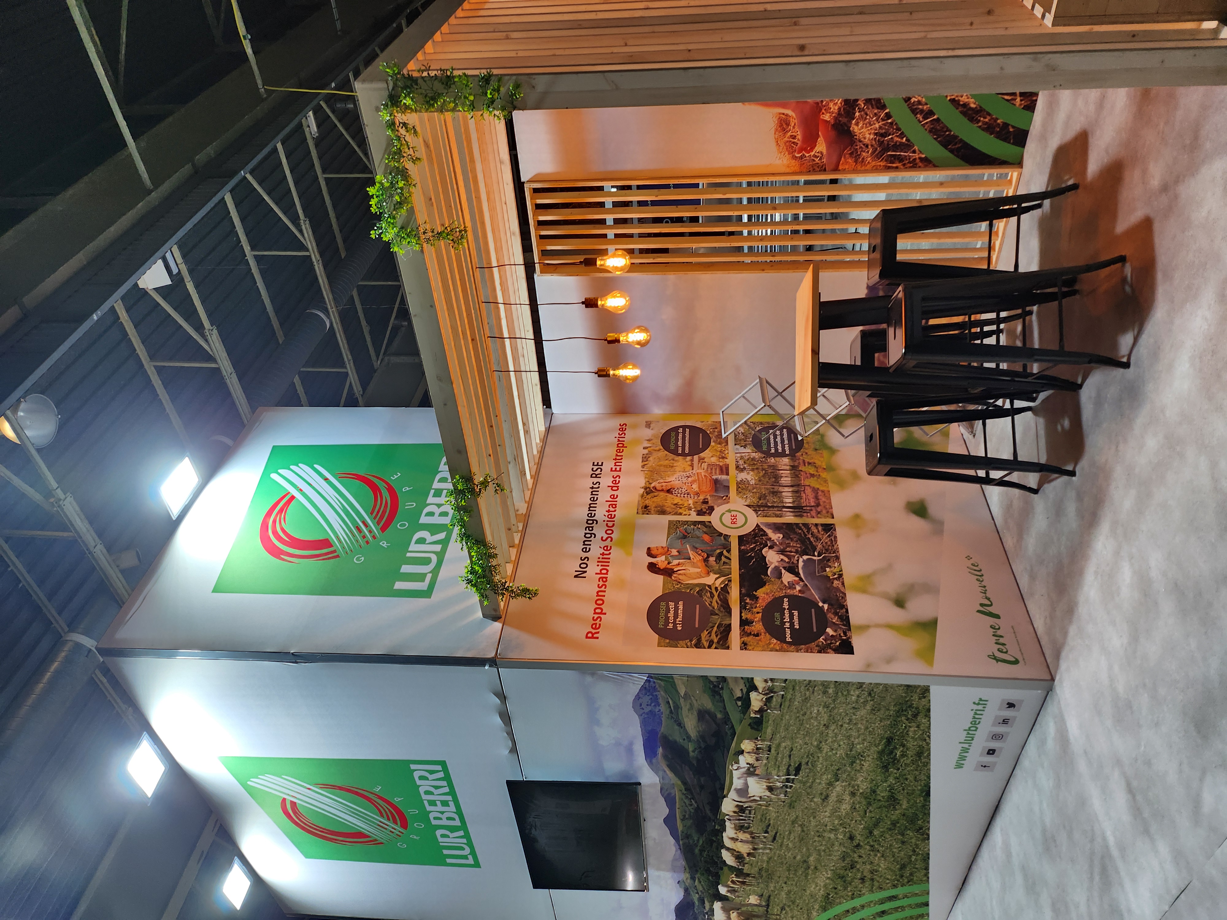 Stand de Lur Berri au Salon Agricole Régional de Tarbes en 2024